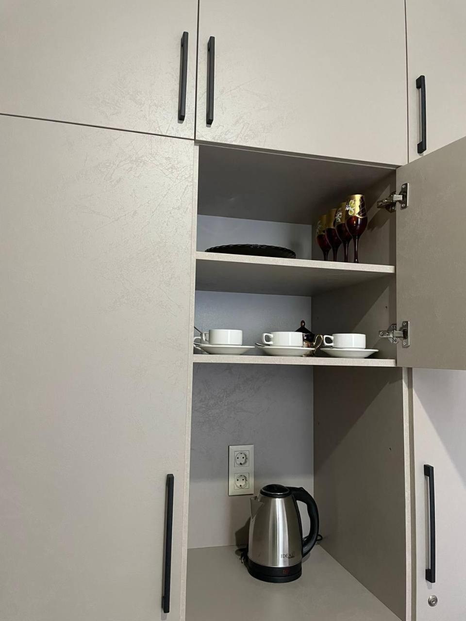 Guest House Nima クタイシ エクステリア 写真